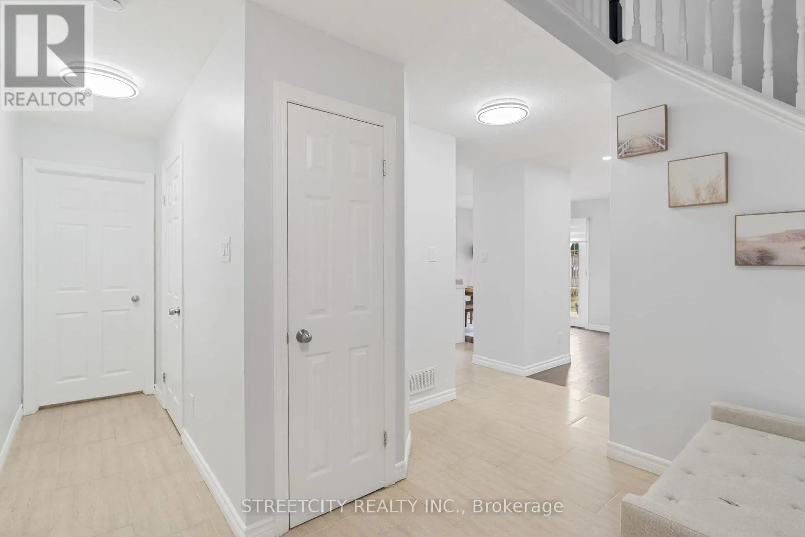 1176 SOUTH WENIGE DRIVE
