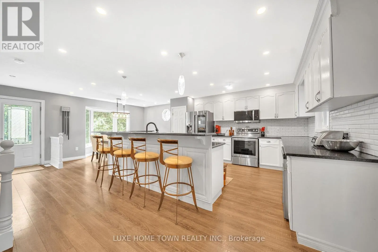 170 ELMSLIE PLACE