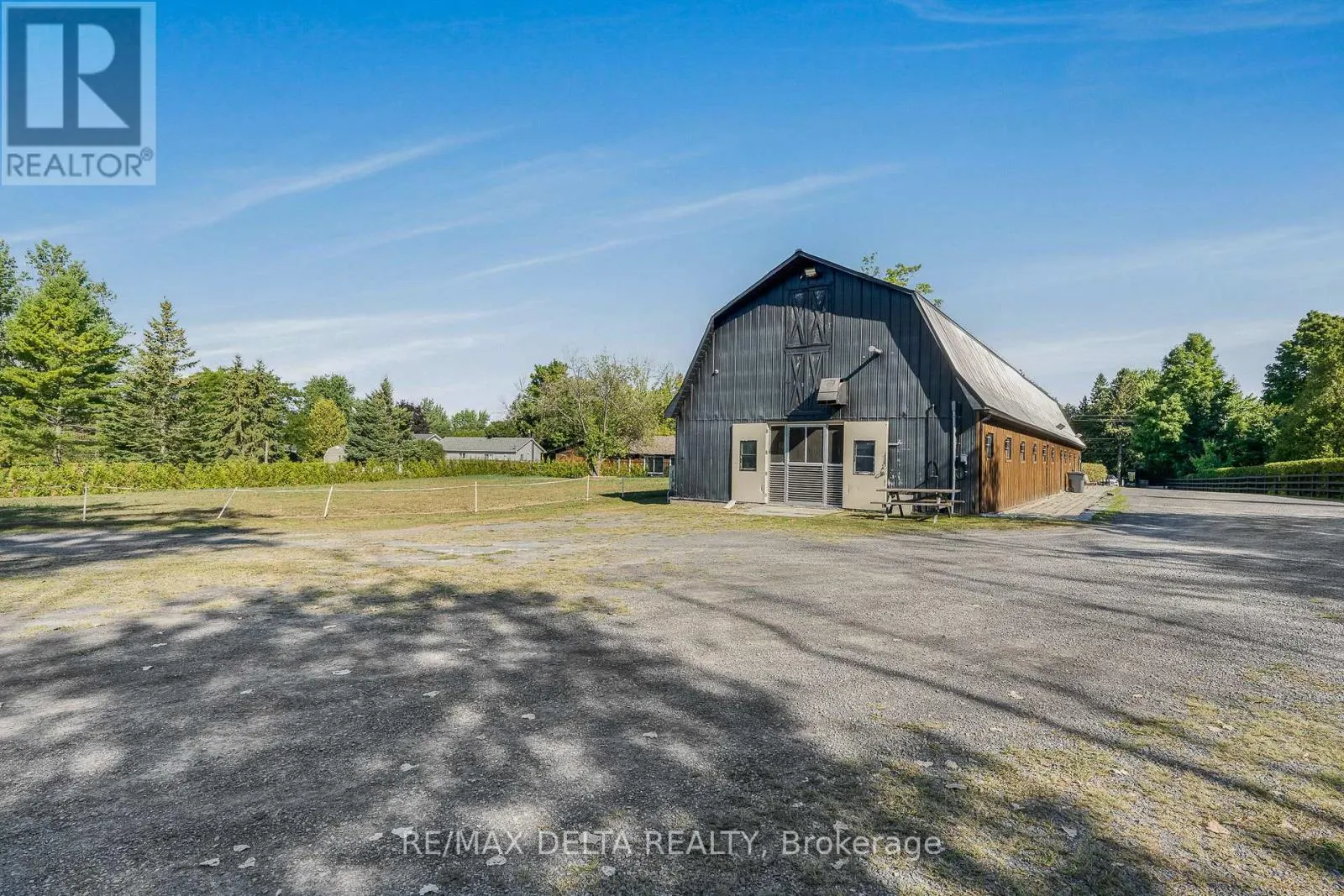 455 FRONT ROAD W