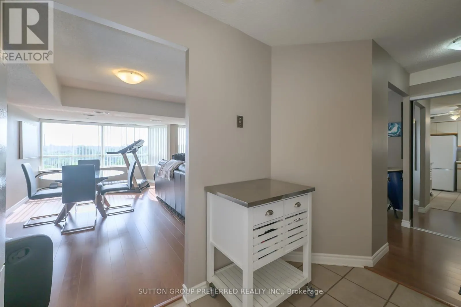 609 - 521 RIVERSIDE DRIVE, #609