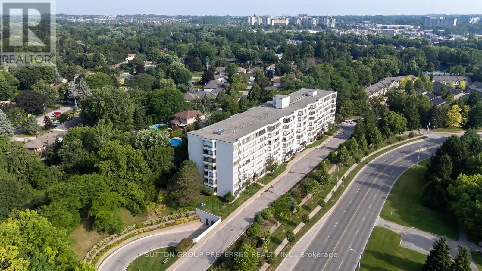 609 - 521 RIVERSIDE DRIVE, #609