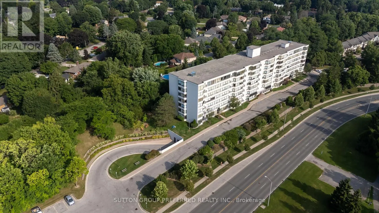 609 - 521 RIVERSIDE DRIVE, #609