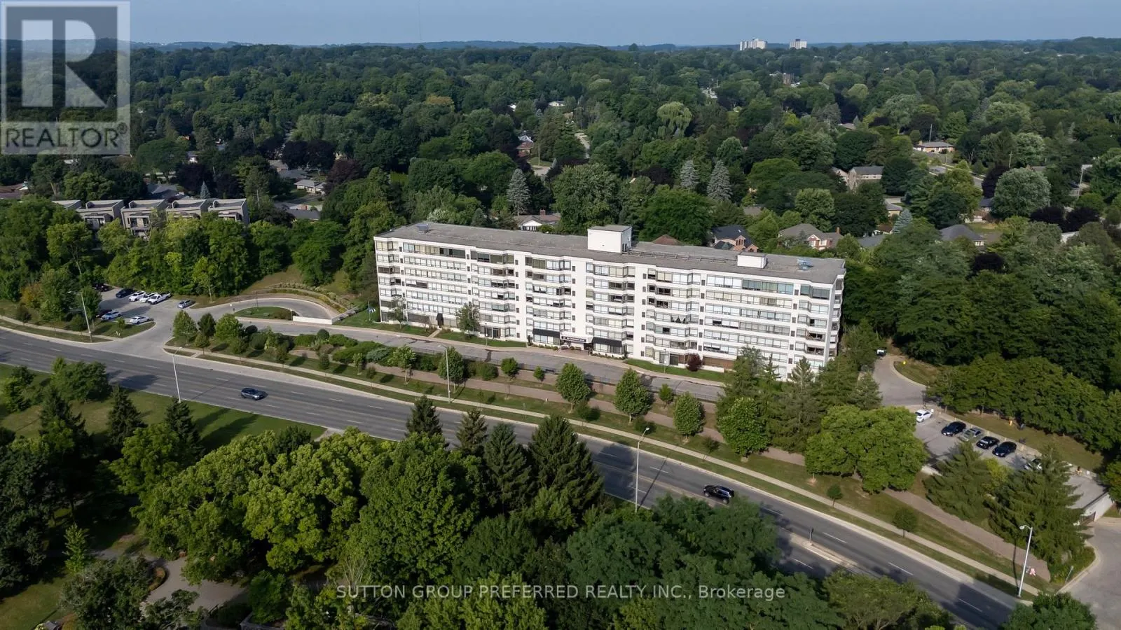 609 - 521 RIVERSIDE DRIVE, #609