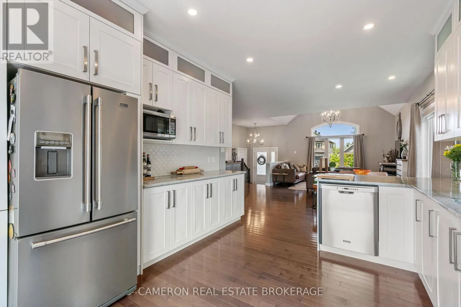 38 JIM BROWNELL BOULEVARD