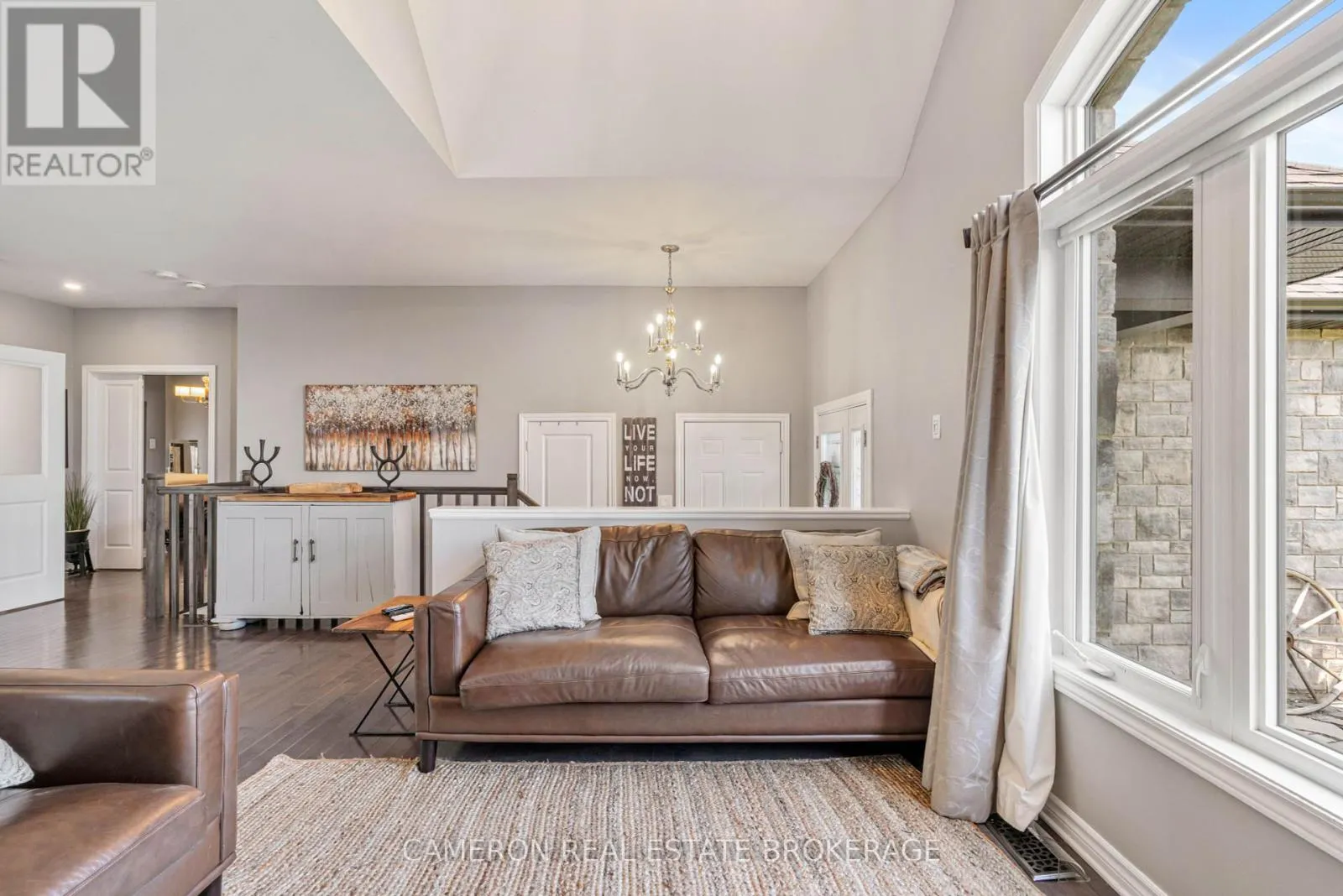 38 JIM BROWNELL BOULEVARD