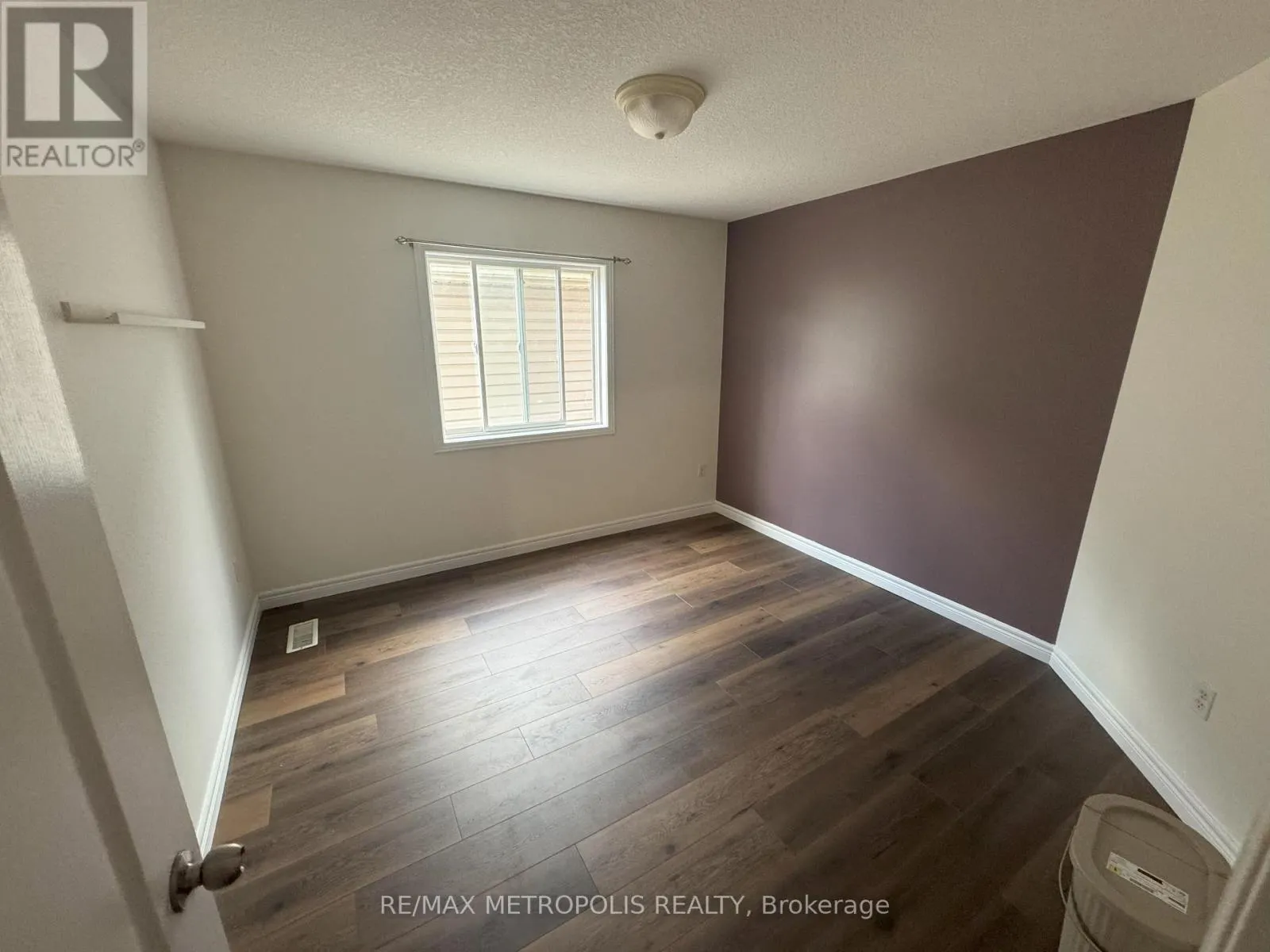 ROOM 1 - 770 BRANDENBURG BOULEVARD