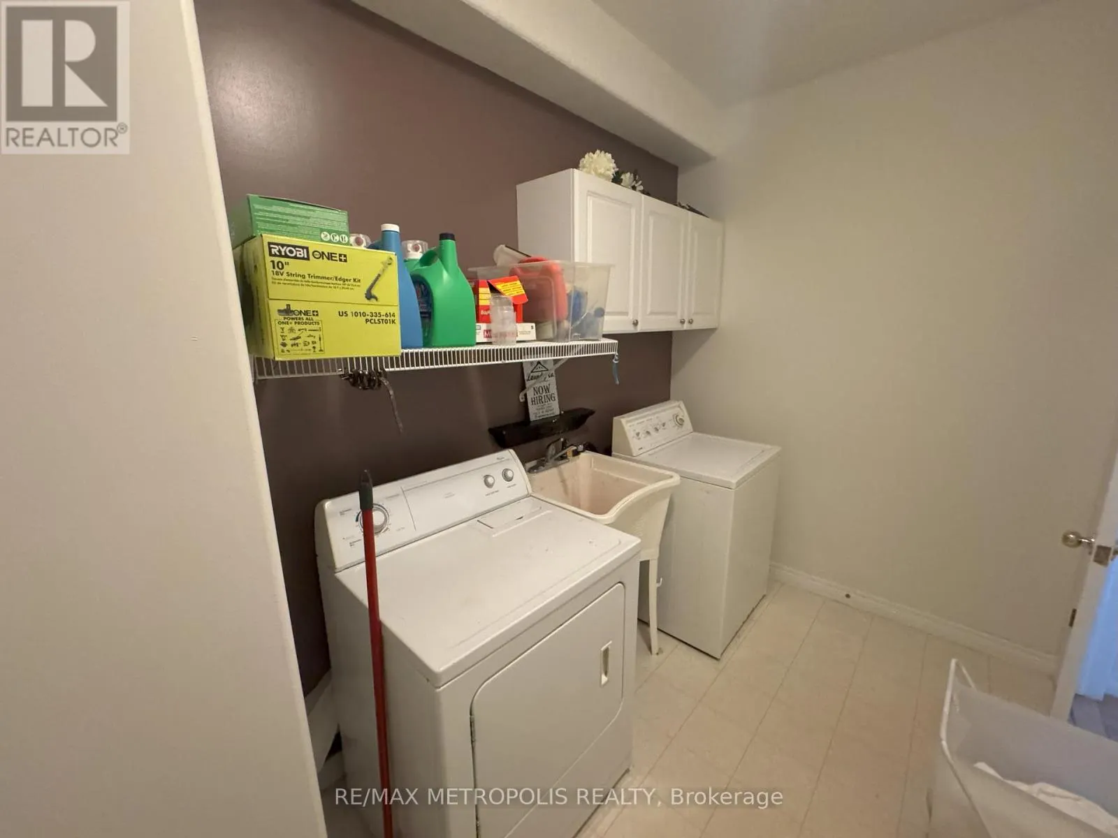 ROOM 2 - 770 BRANDENBURG BOULEVARD