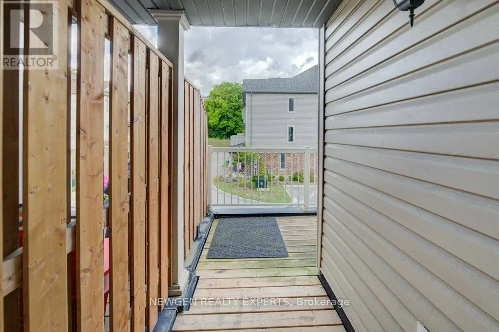 390 LINDEN DRIVE