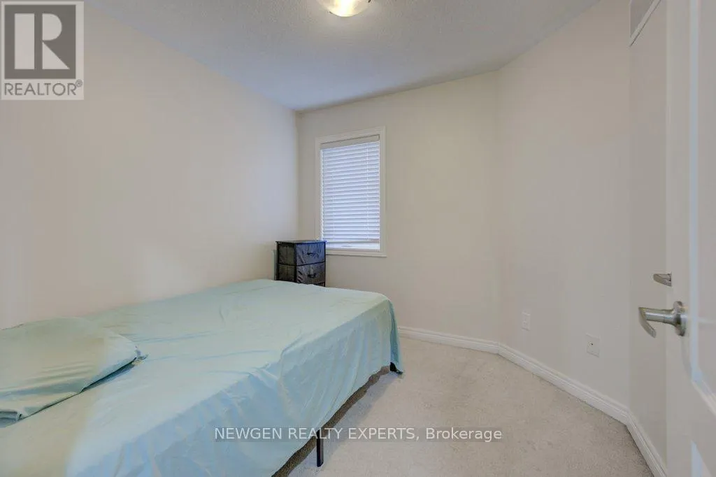 390 LINDEN DRIVE