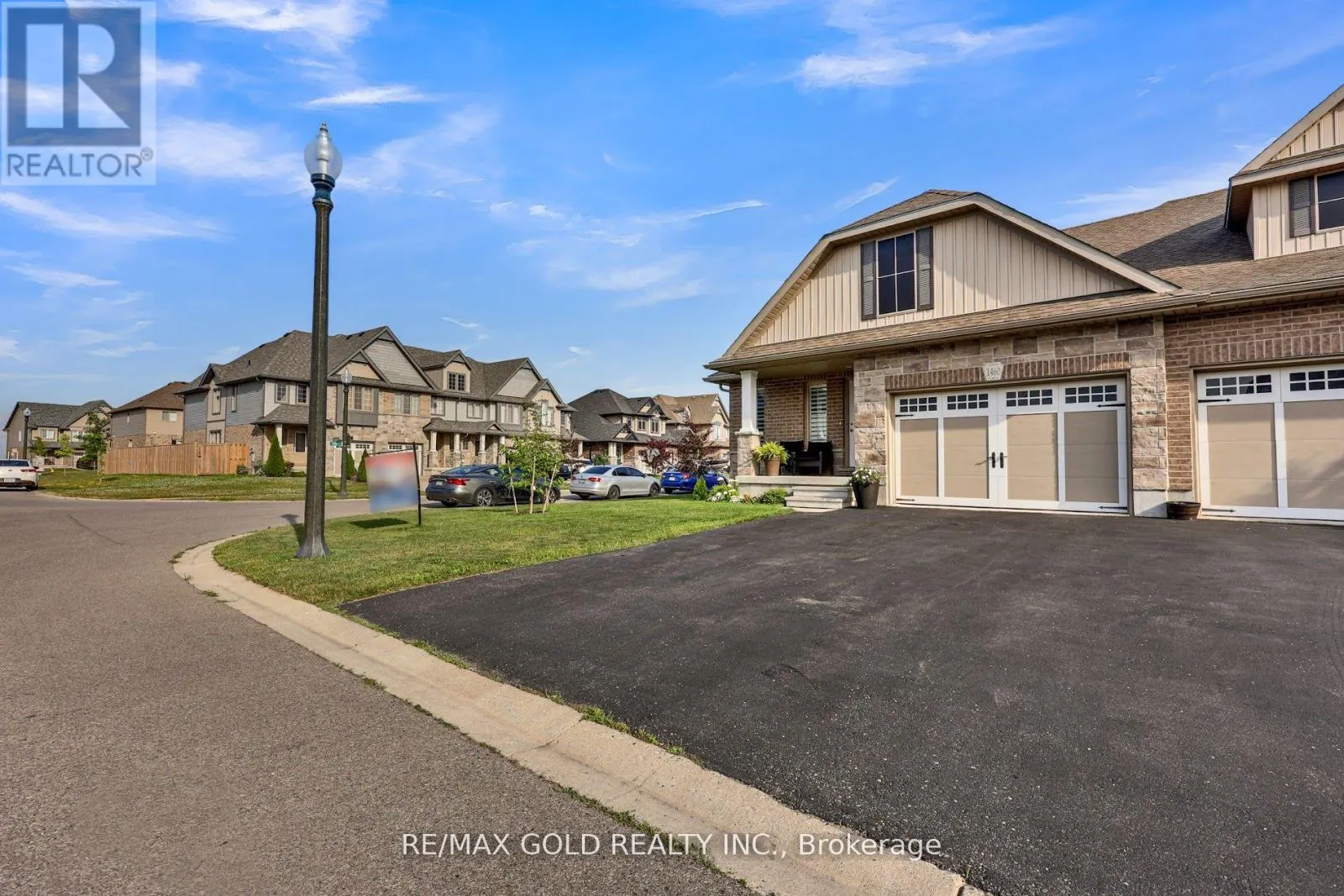 1460 DUNKIRK AVENUE