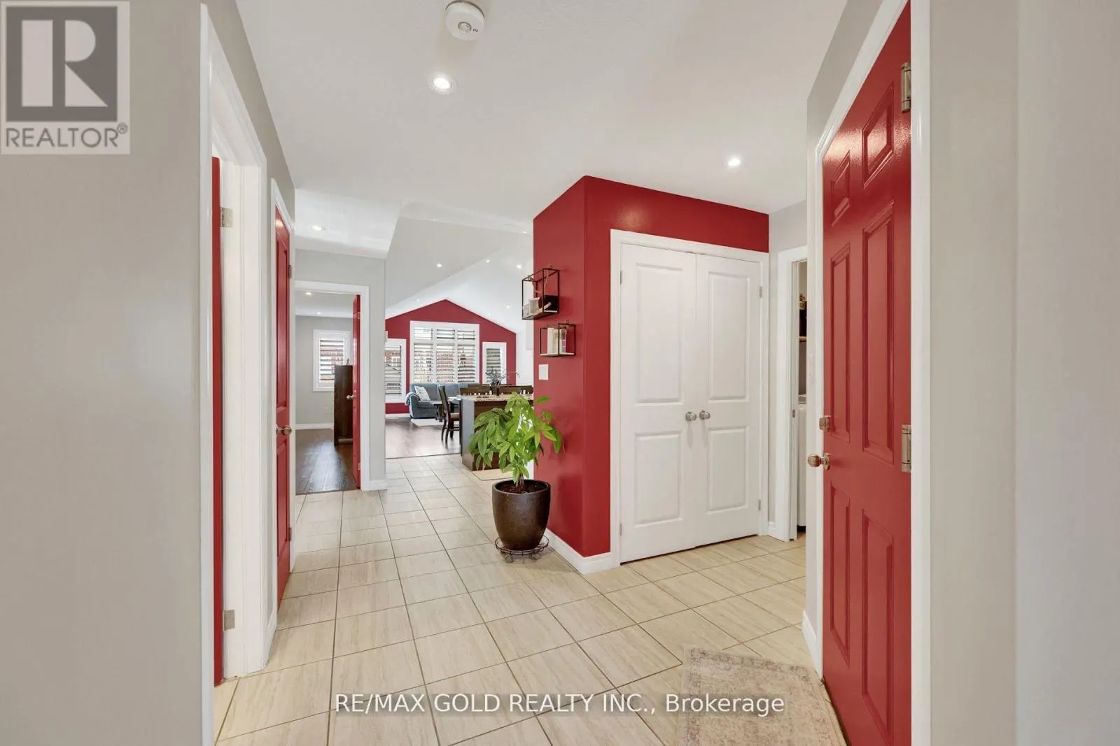 1460 DUNKIRK AVENUE