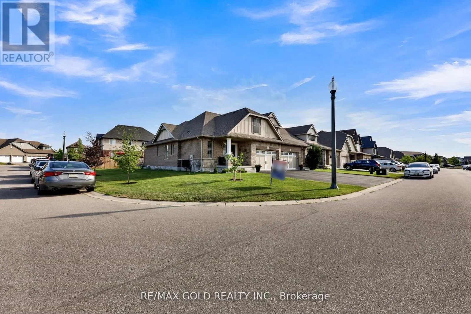 1460 DUNKIRK AVENUE