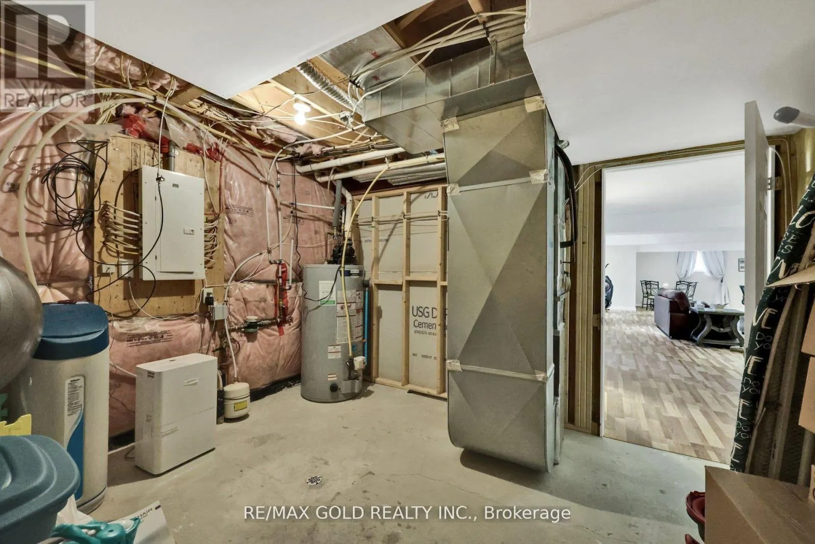 1460 DUNKIRK AVENUE