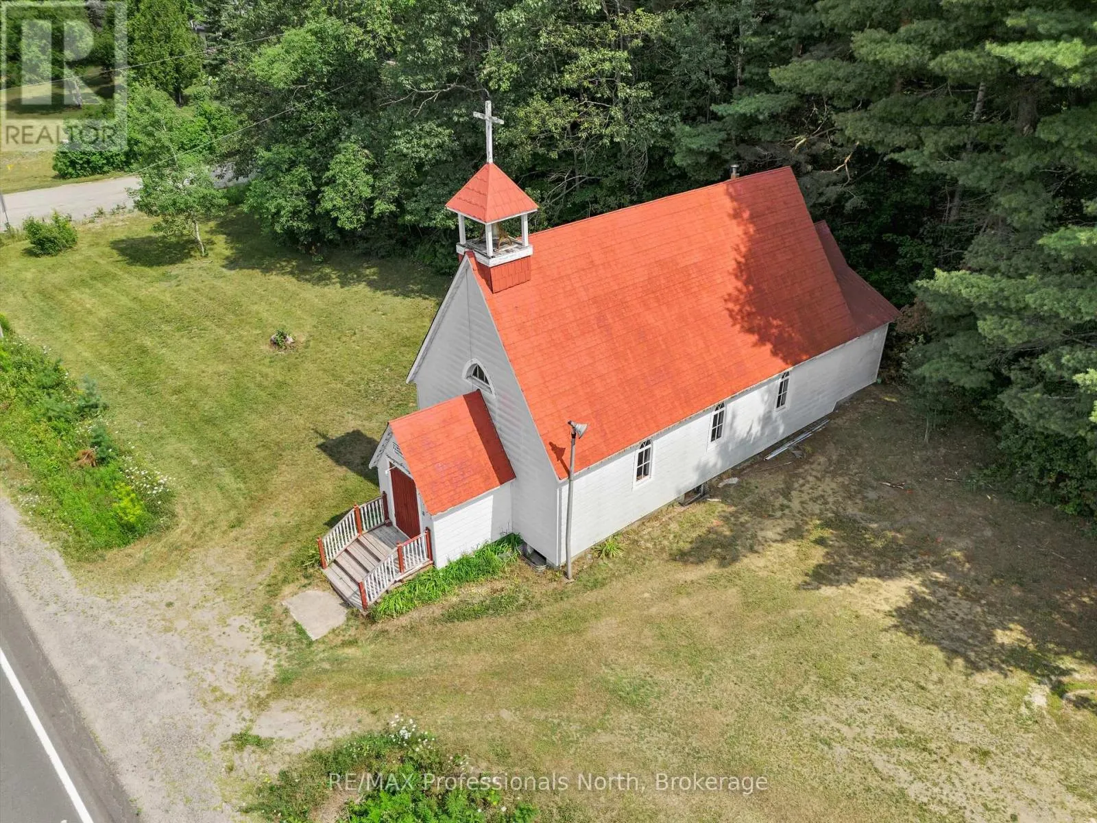 2111 MANITOBA STREET
