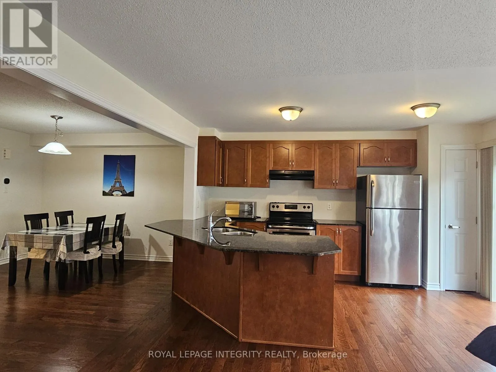332 SONG SPARROW STREET