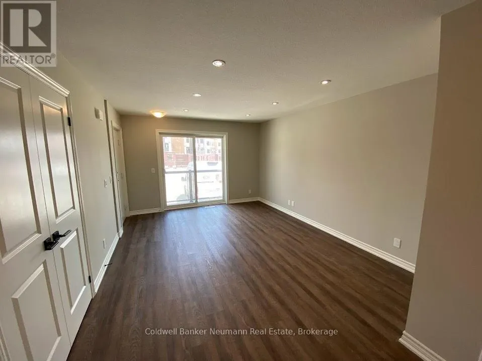 23 - 235 CHAPEL HILL DRIVE, #23
