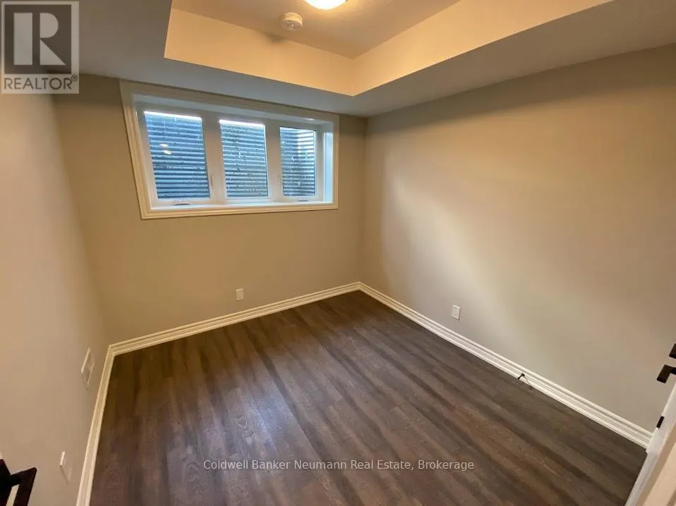 23 - 235 CHAPEL HILL DRIVE, #23