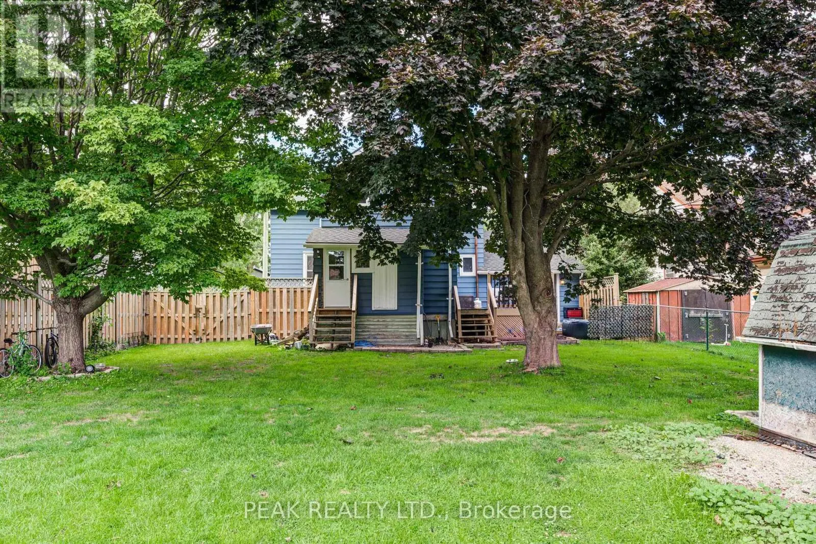 37 DECEW STREET W