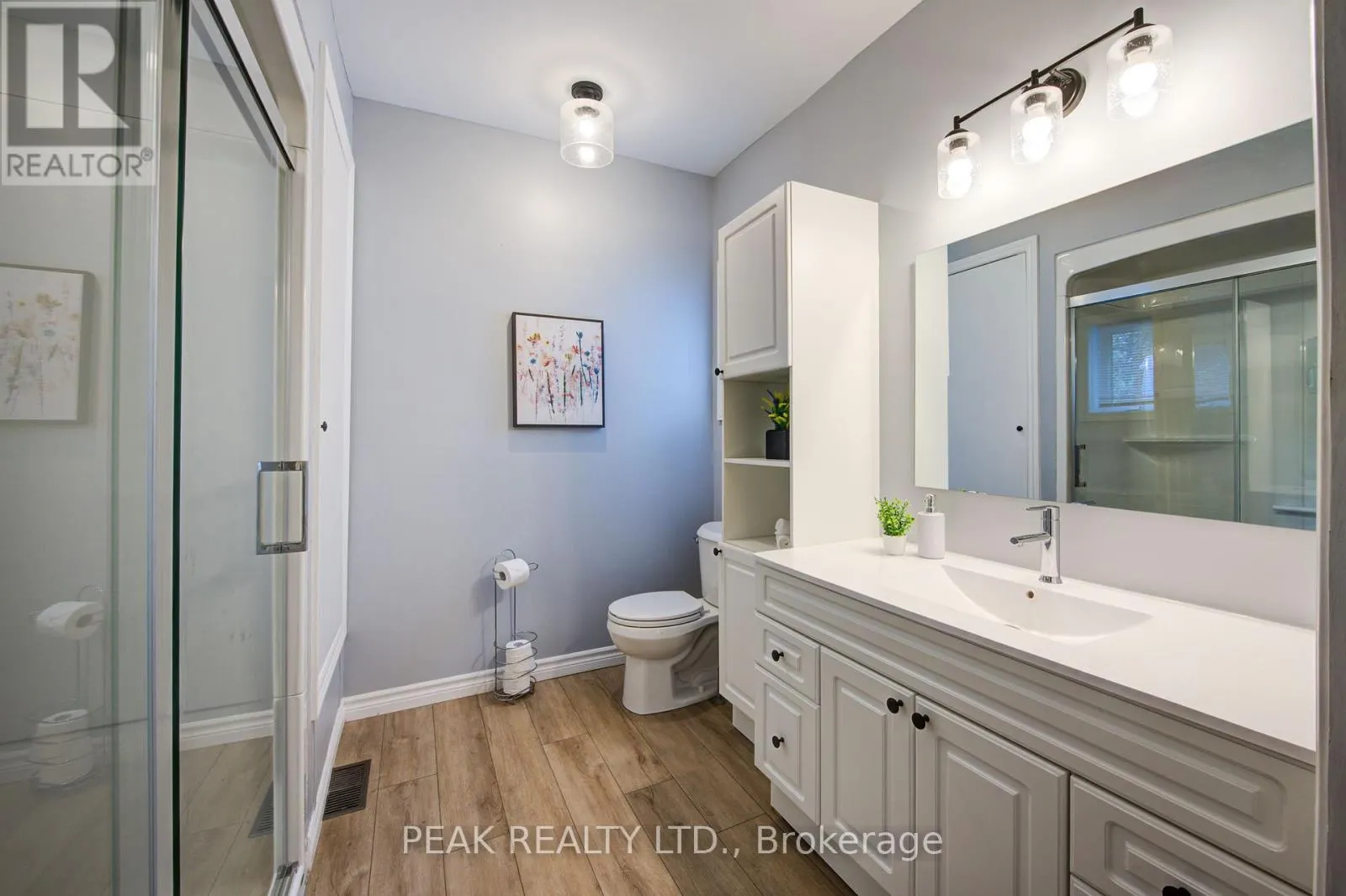 37 DECEW STREET W