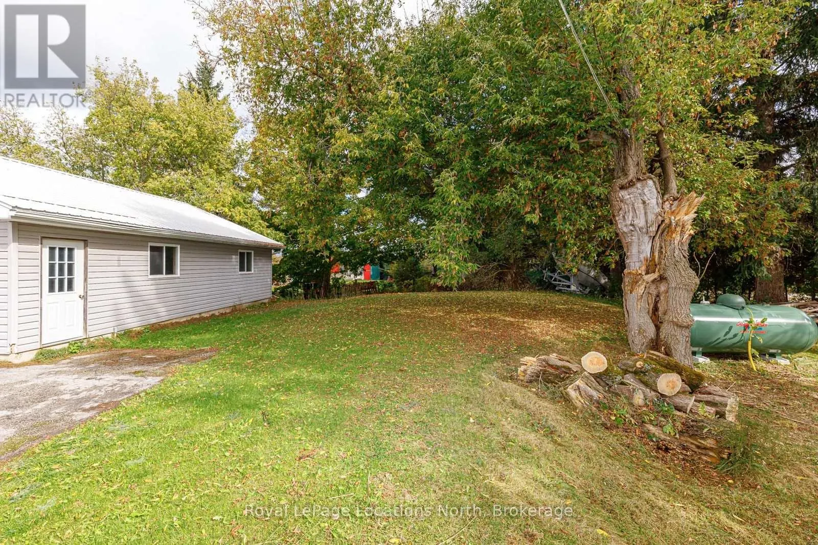 788070 GREY ROAD 13