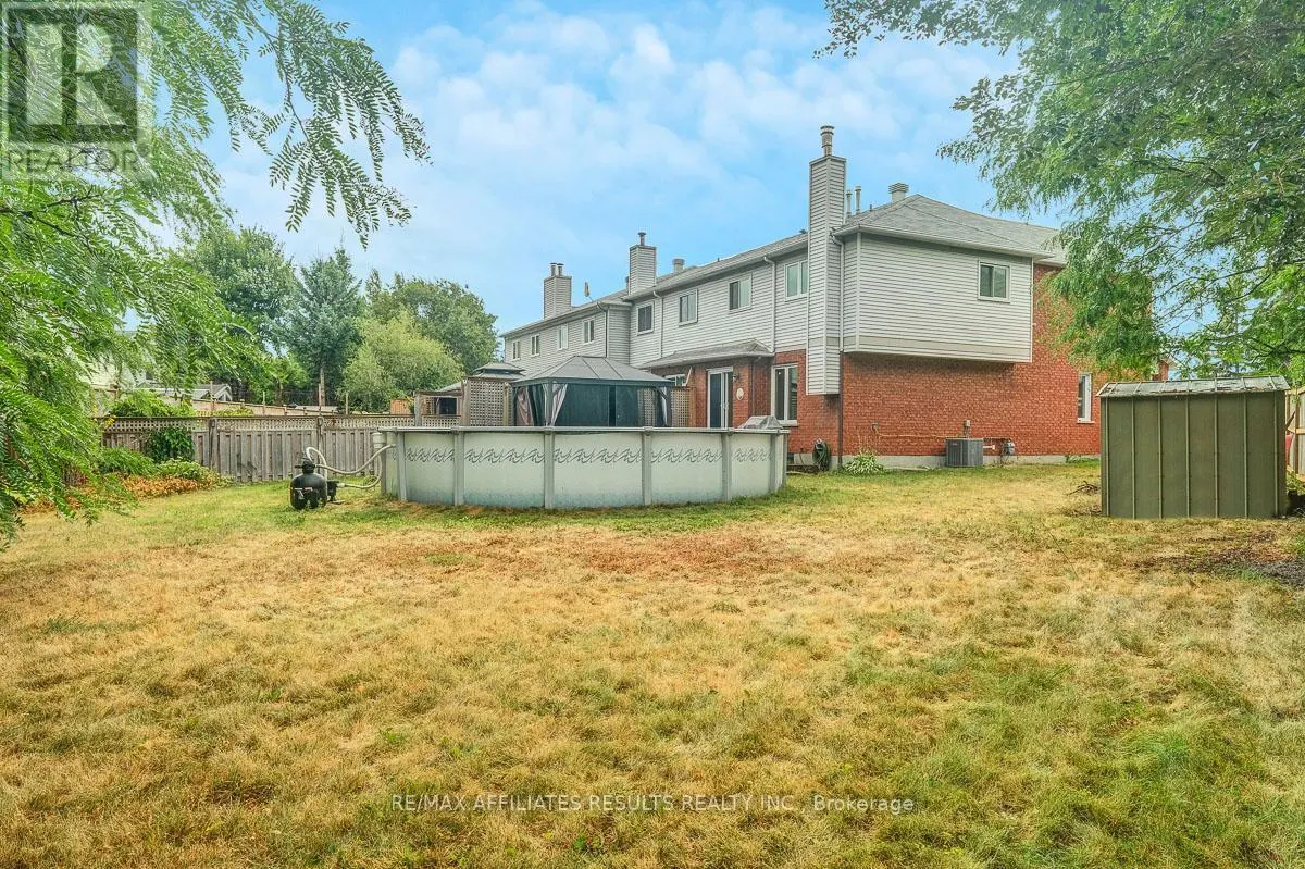 22 HENDRIE COURT