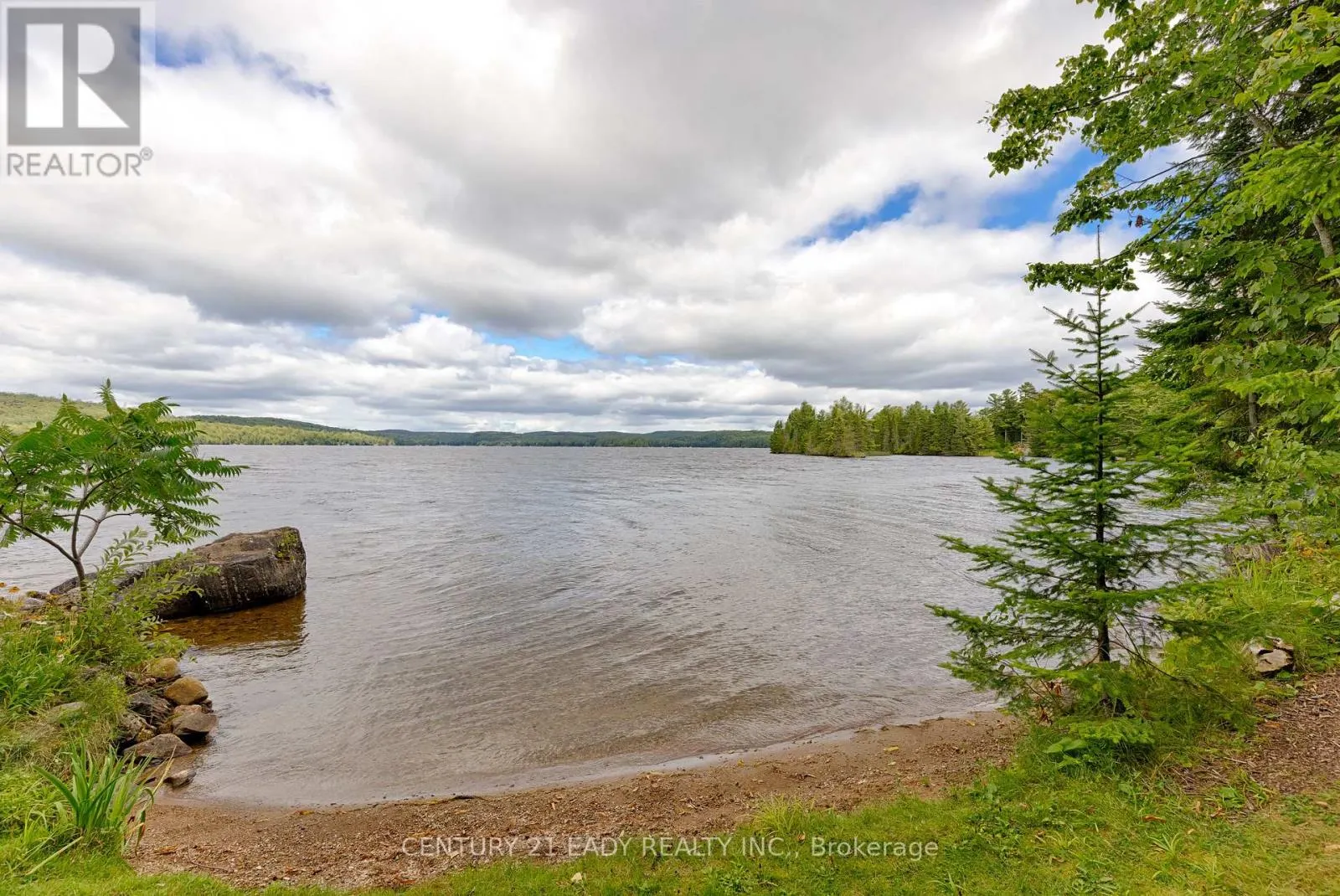 671 GRAPHITE BAY ROAD