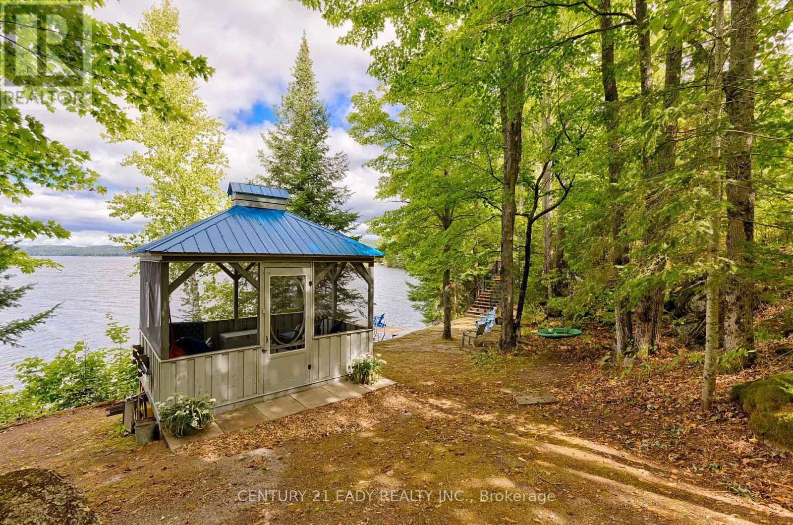 671 GRAPHITE BAY ROAD
