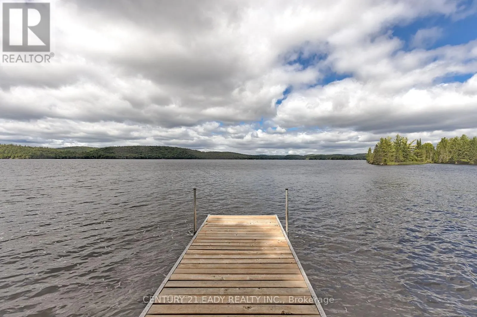 671 GRAPHITE BAY ROAD