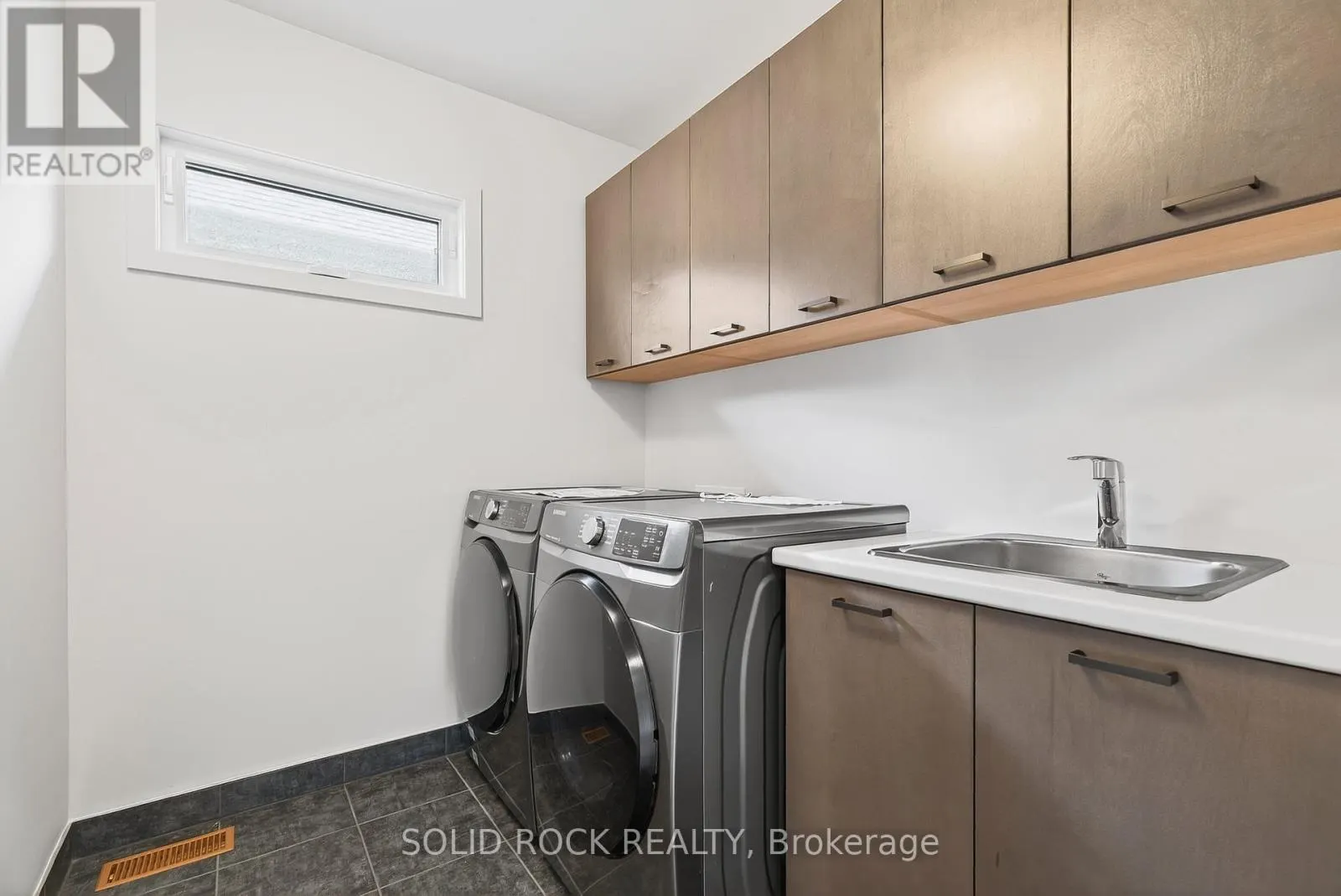 624 ODYSSEY WAY