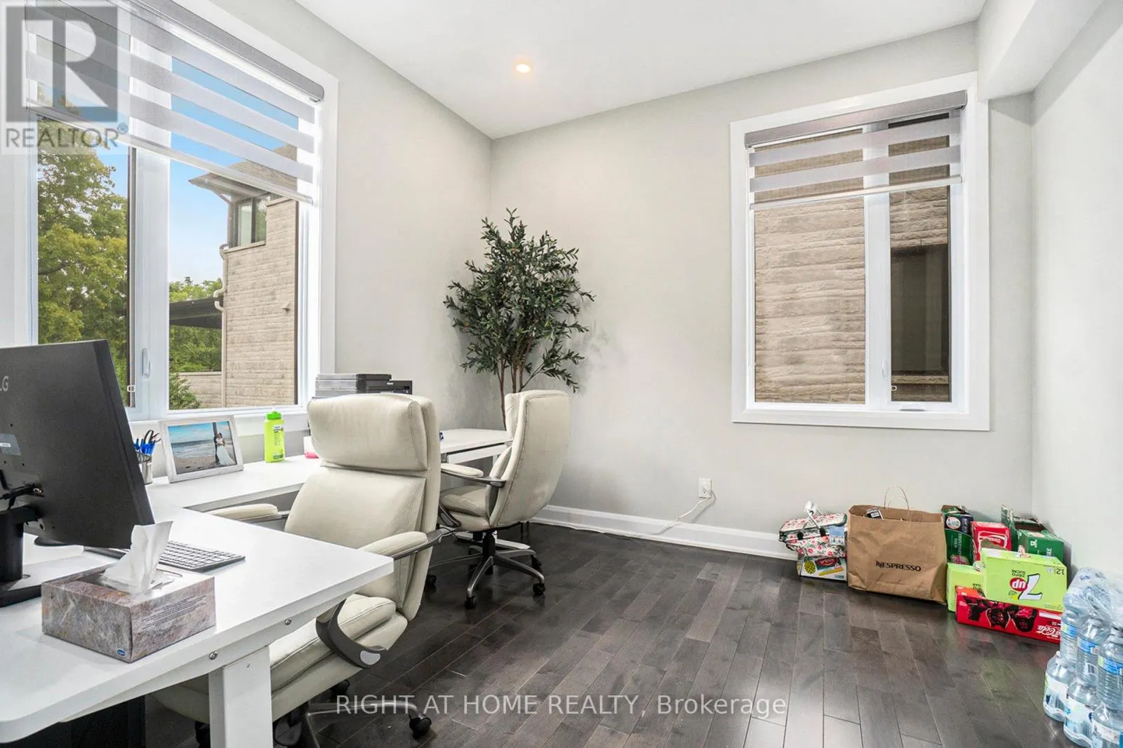 17 RIDEAU HEIGHTS DRIVE