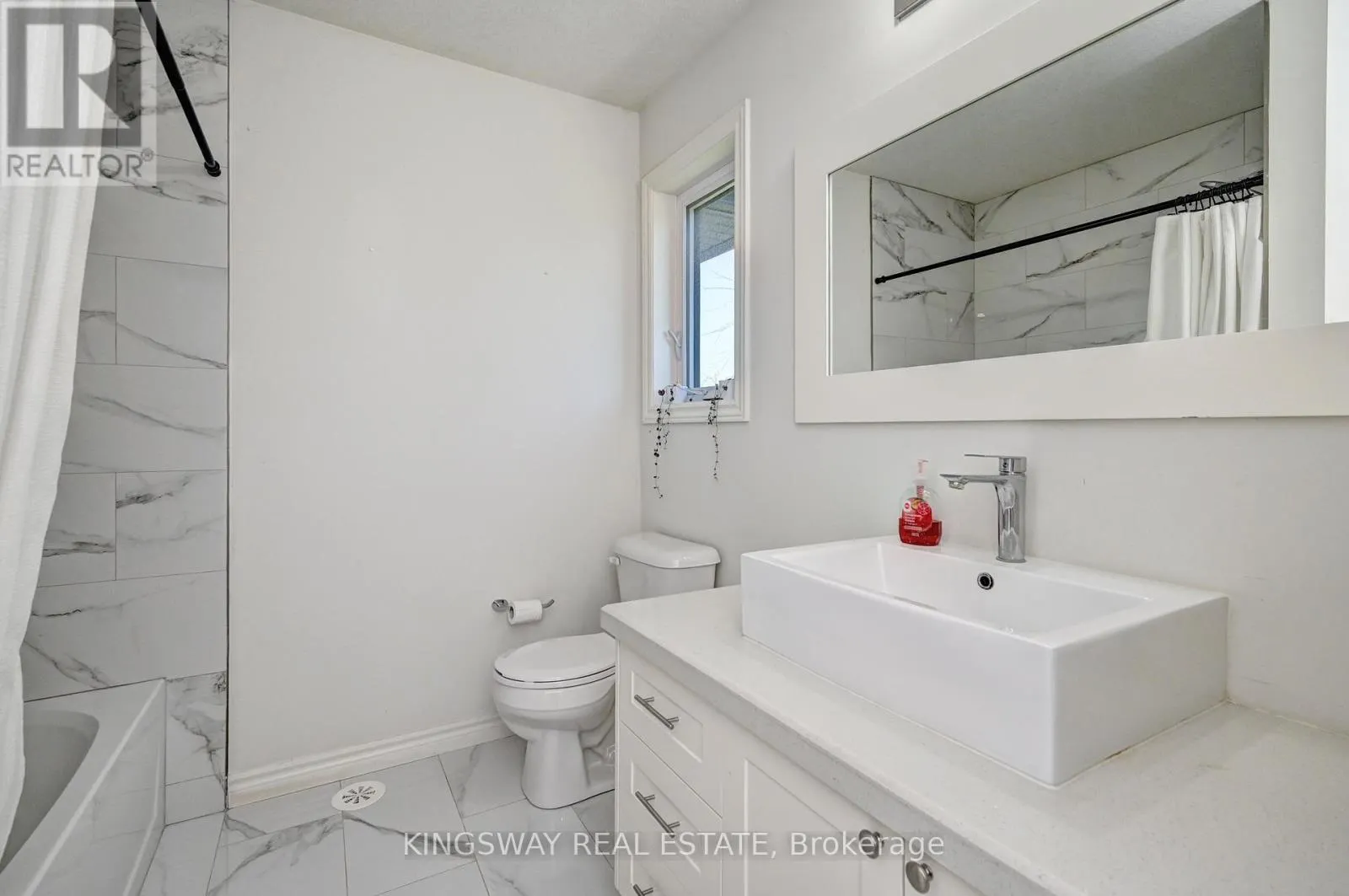 7C - 164 HEIMAN STREET