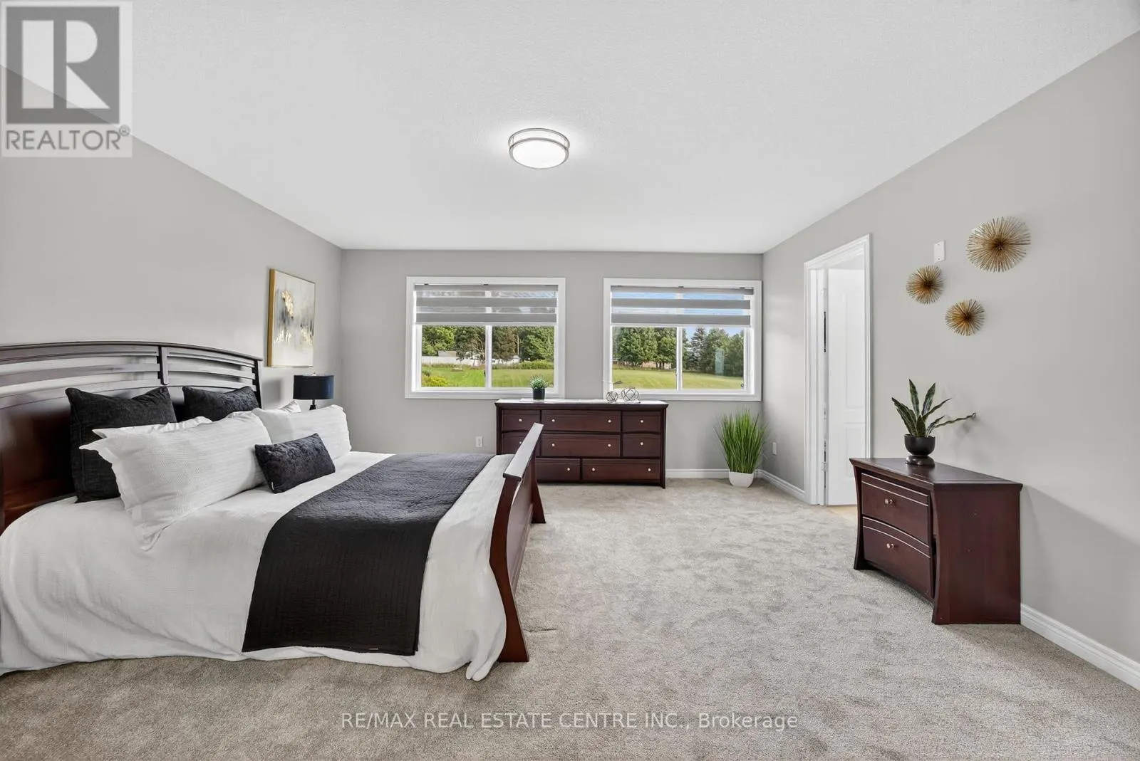 37 WOODLAND DRIVE
