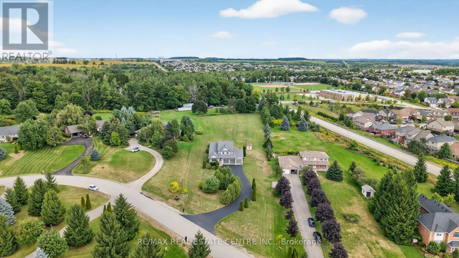 37 WOODLAND DRIVE