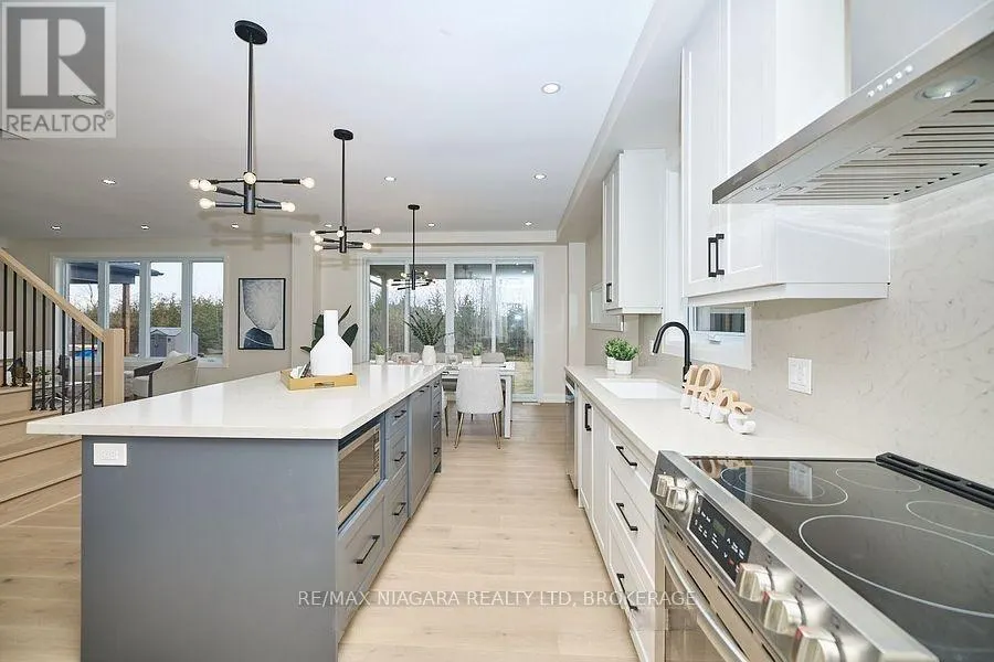 4229 MANSON LANE