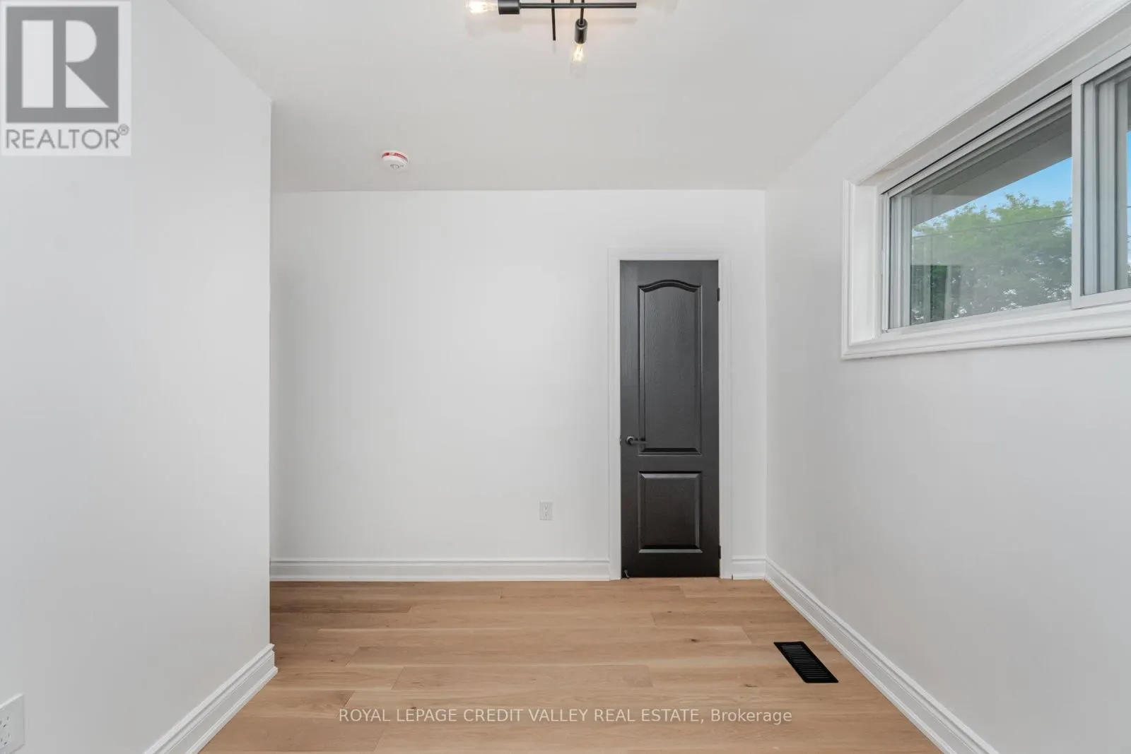 UPPER - 812 TENTH AVENUE