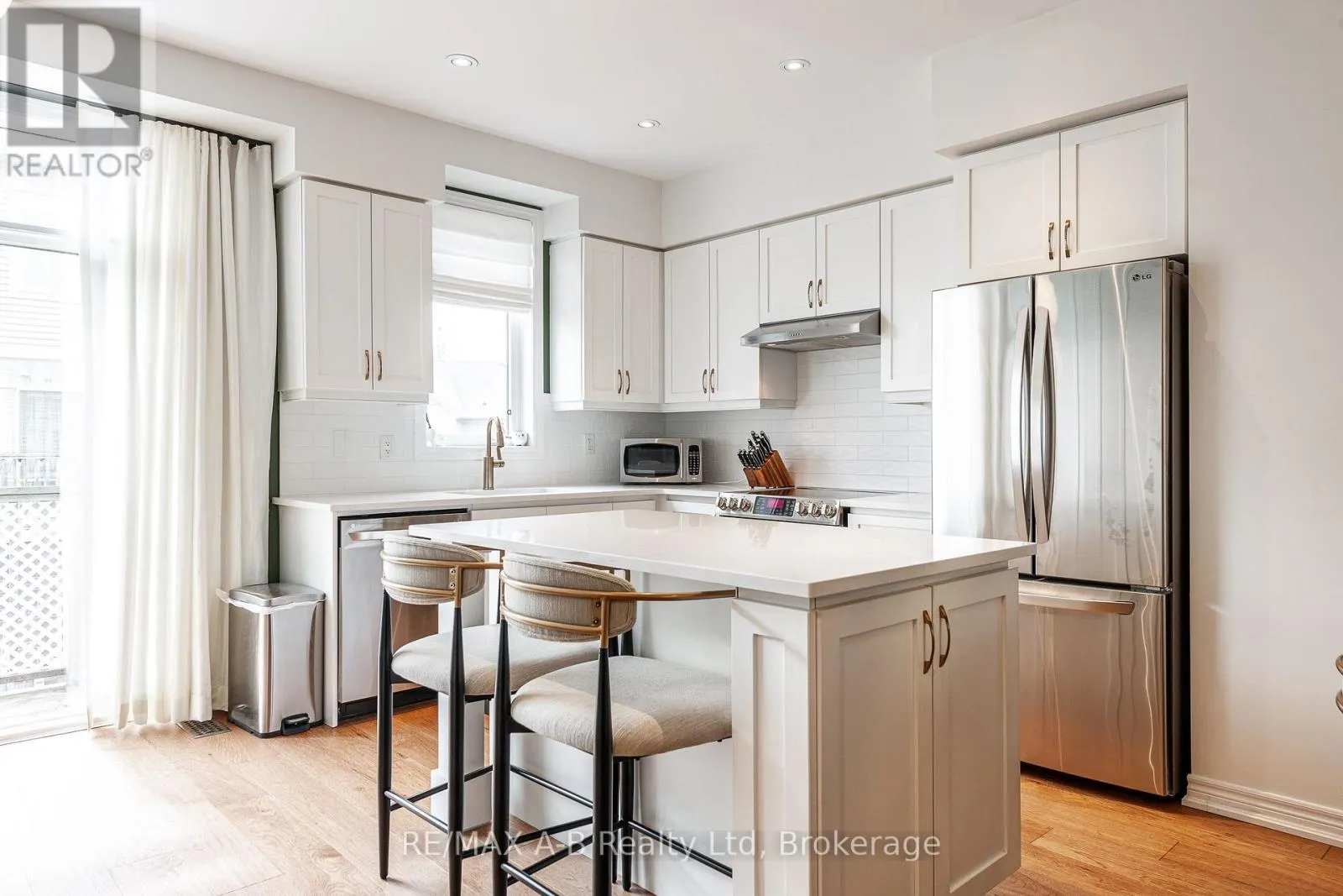51 - 342 MILL STREET, #51