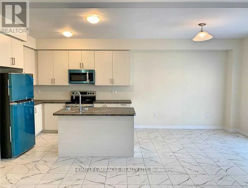 35 SANTOS DRIVE