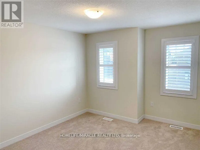 35 SANTOS DRIVE