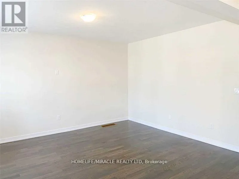 35 SANTOS DRIVE
