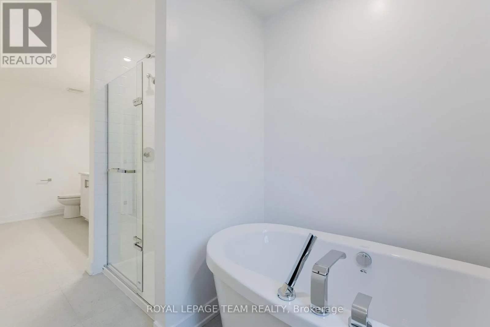 805 ANCIANO CRESCENT
