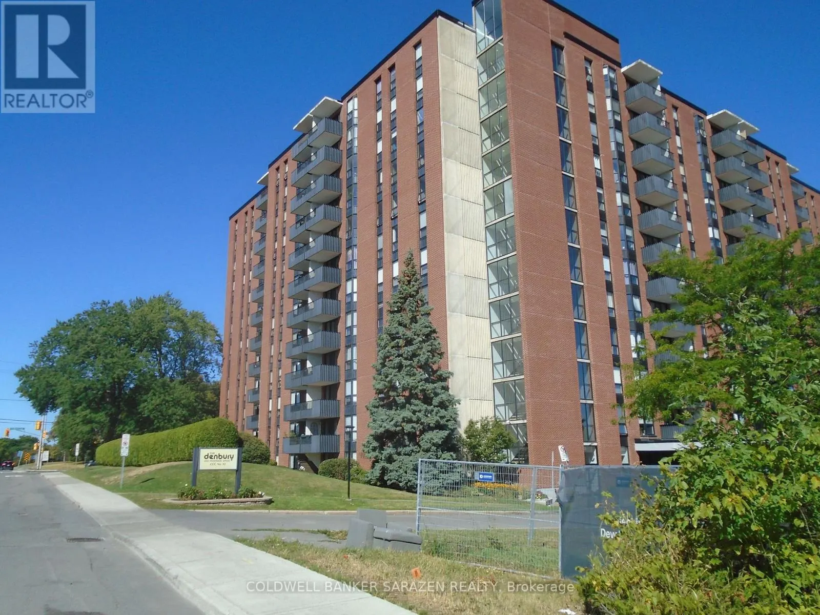 414 - 2951 RIVERSIDE DRIVE N