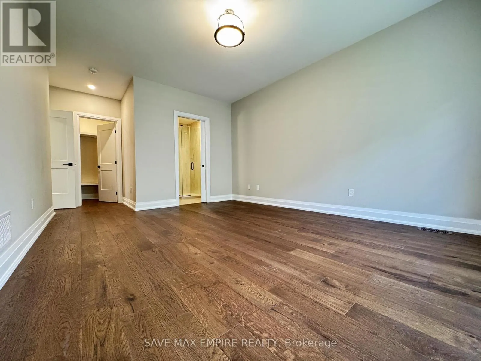 403 - 5 WOOD HAVEN DRIVE