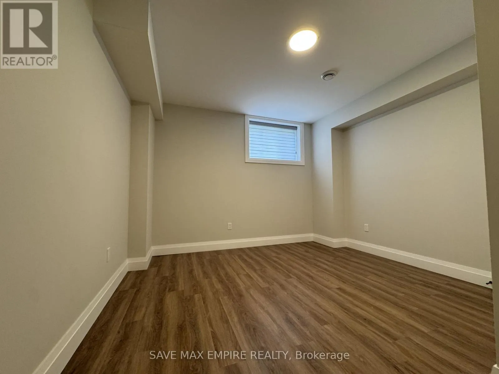 403 - 5 WOOD HAVEN DRIVE