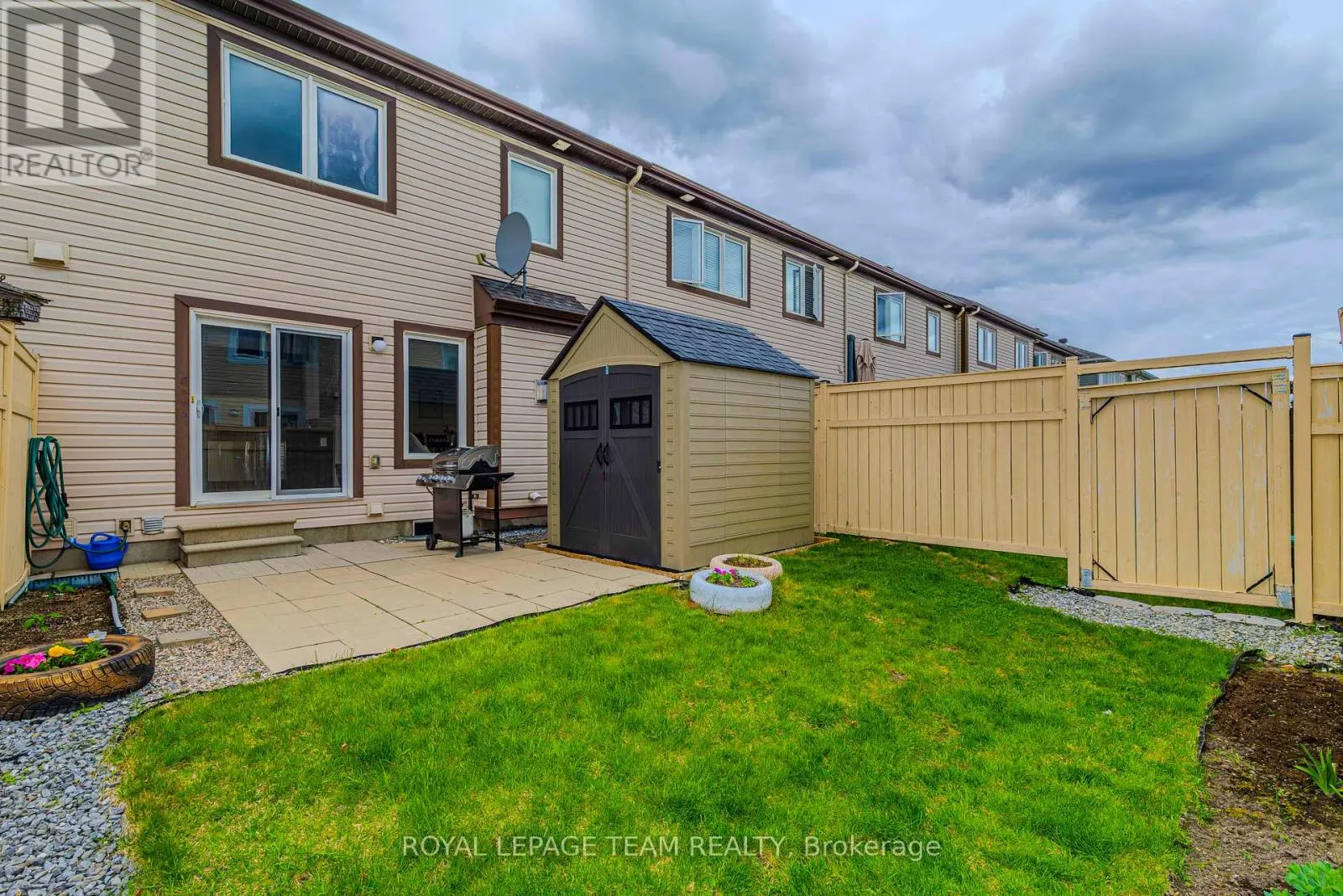 466 MEADOWHAWK CRESCENT