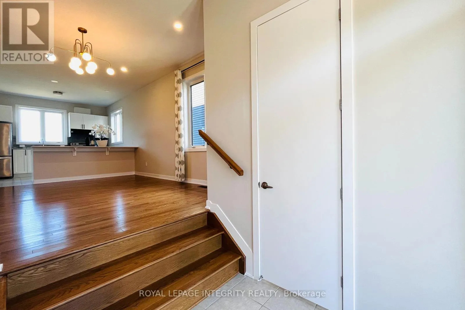 324 CANADENSIS LANE
