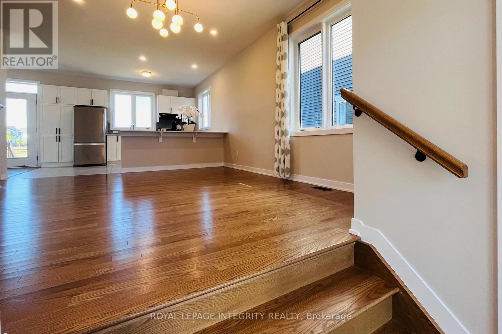 324 CANADENSIS LANE
