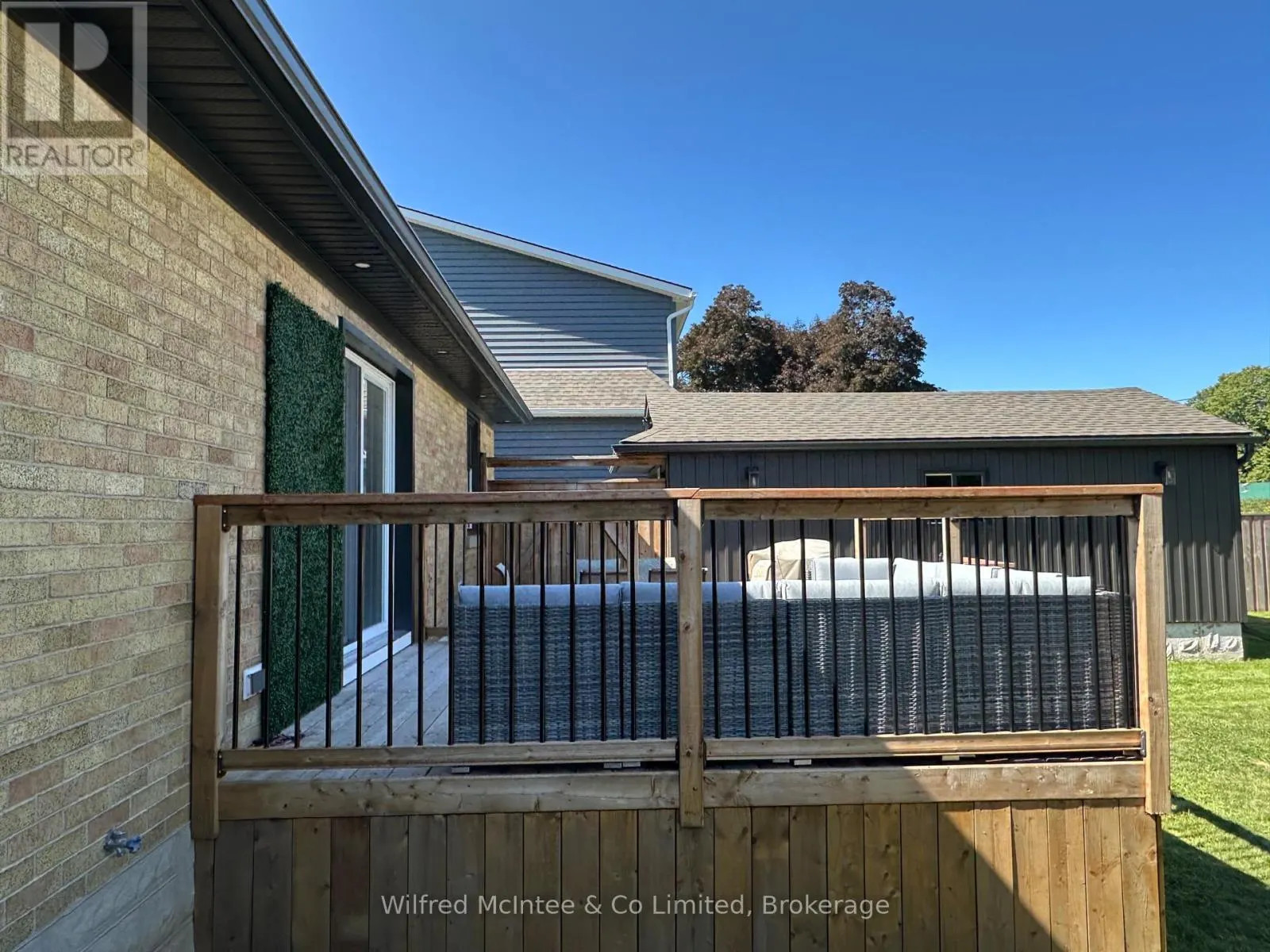 166 CORNWALL STREET
