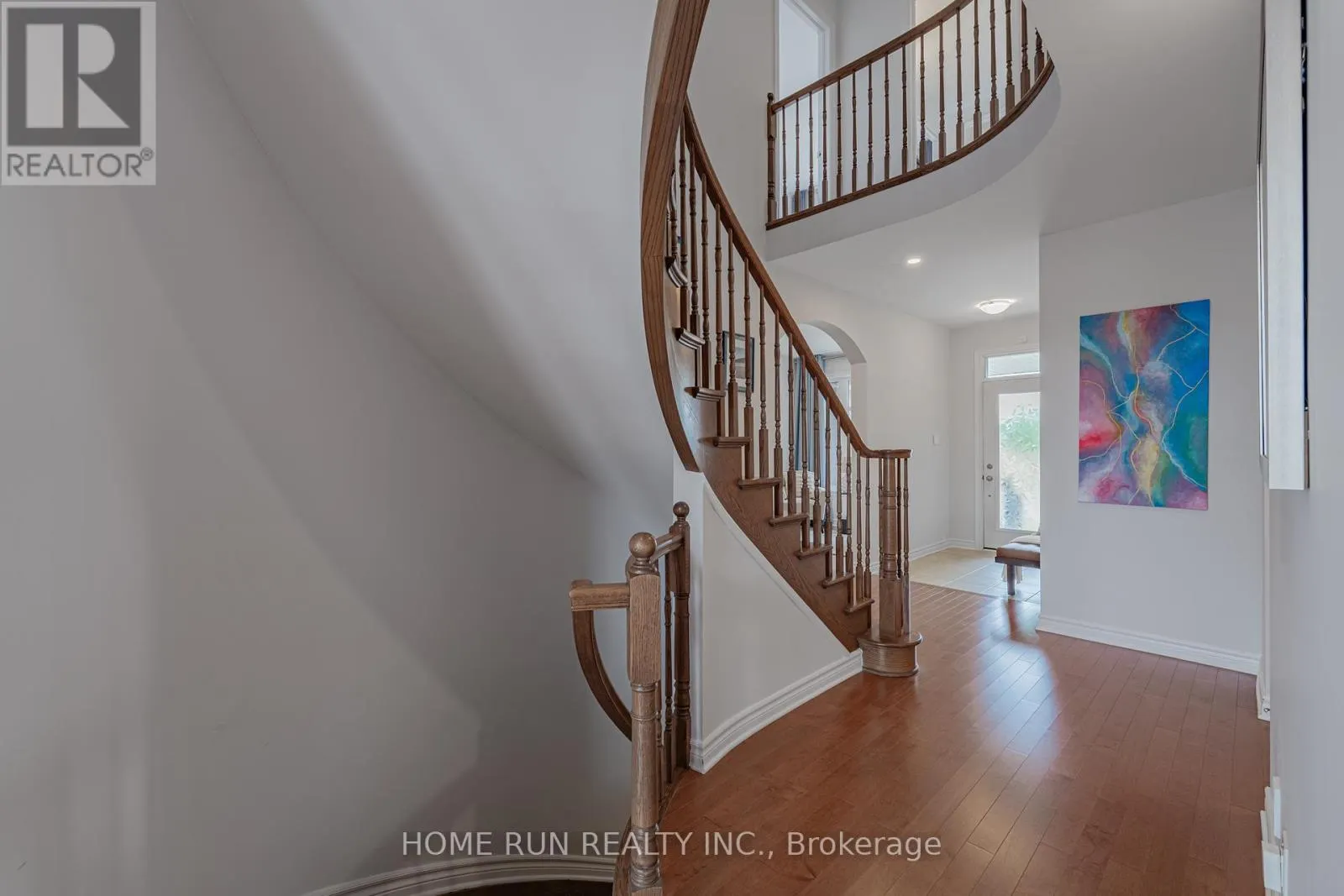 609 TRIANGLE STREET