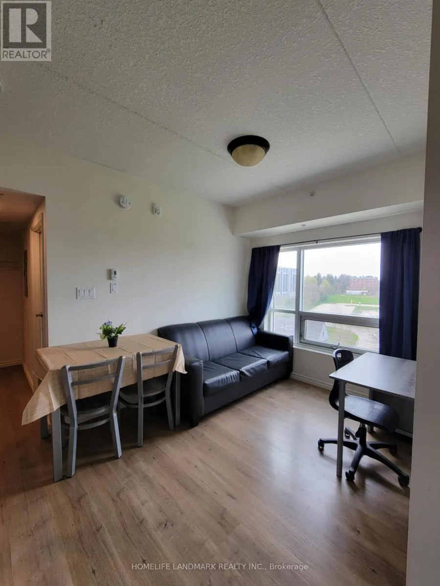 G401 - 275 LARCH STREET