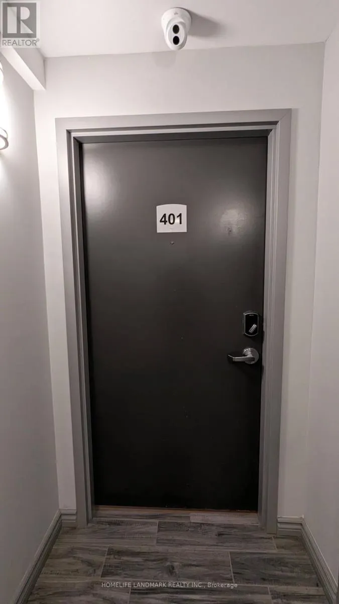 G401 - 275 LARCH STREET